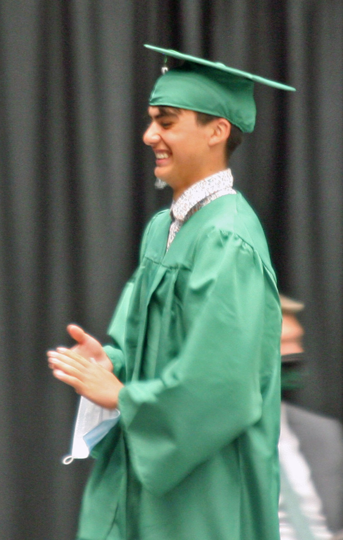20210526_gb_grad2.jpg